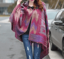 Load image into Gallery viewer, Wolvestuff Hooded Poncho