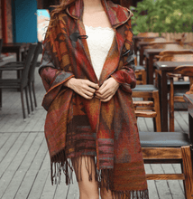 Load image into Gallery viewer, Wolvestuff Hooded Poncho